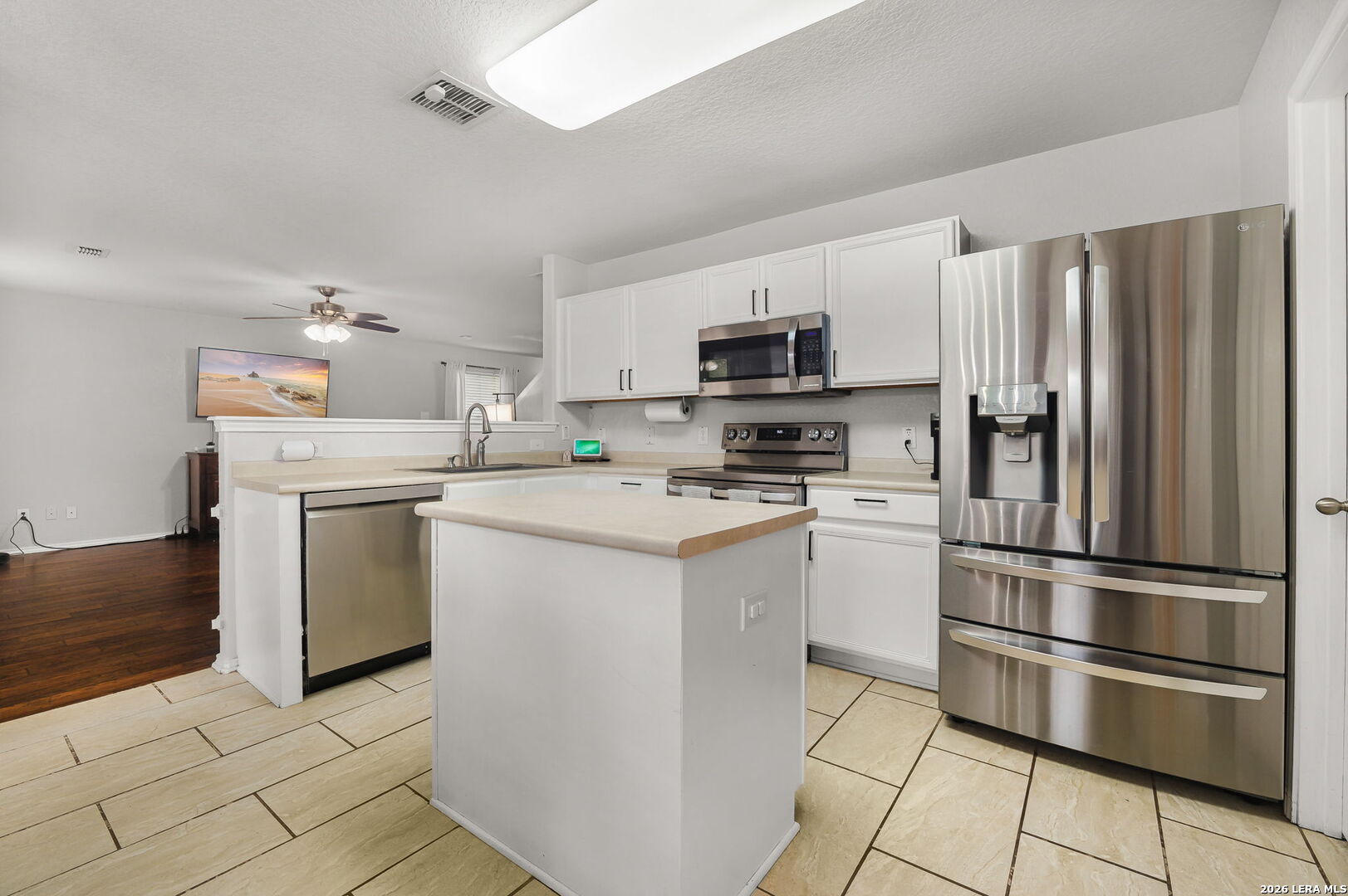 9114 Laguna Rio San Antonio TX 78251
