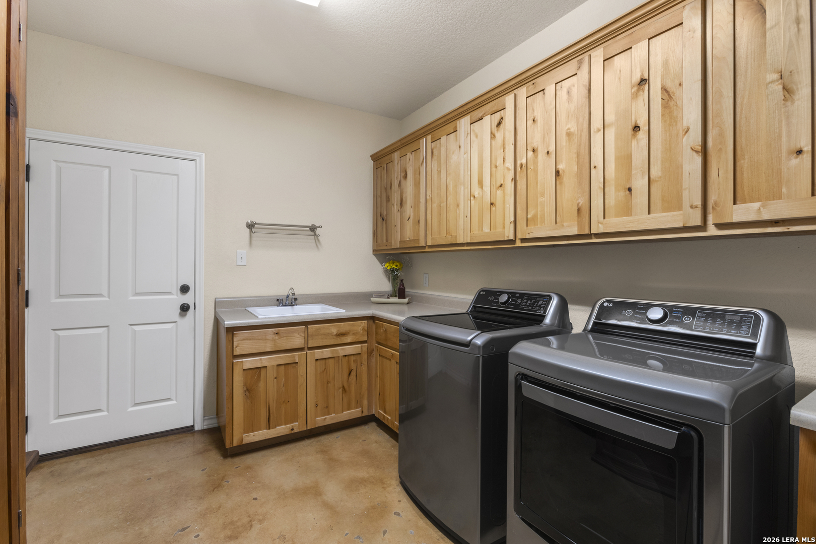 255 Dove Valley Drive Center Point TX 78010
