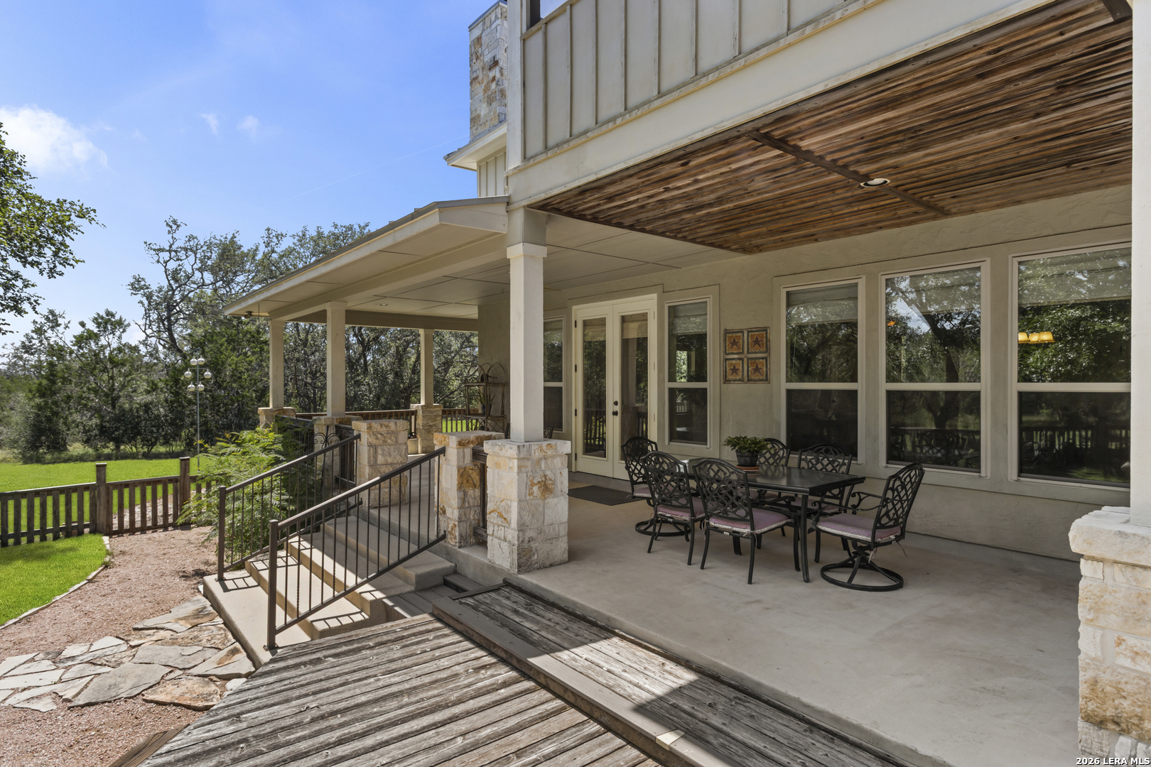 255 Dove Valley Drive Center Point TX 78010