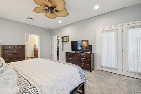 388 Deerwood Bandera TX 78003