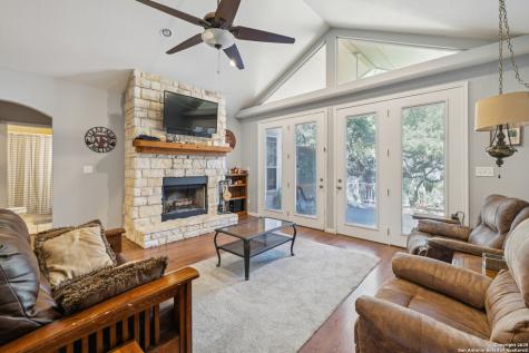 388 Deerwood Bandera TX 78003