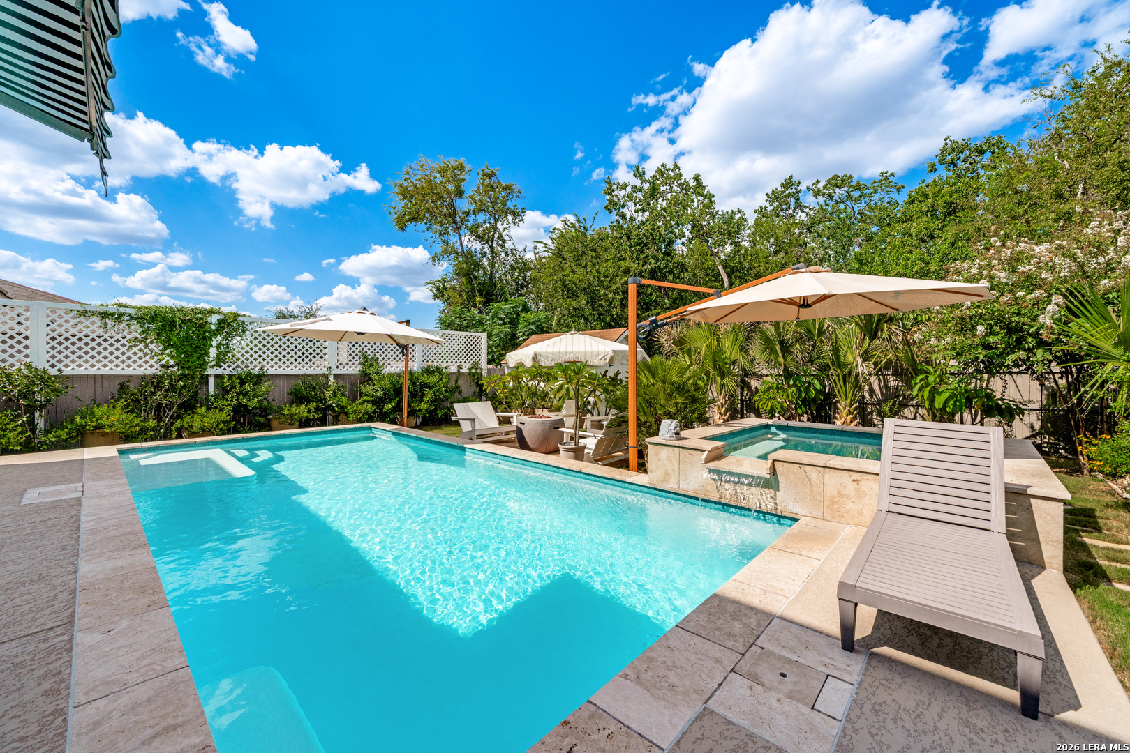 6343 Hibiscus Falls San Antonio TX 78218