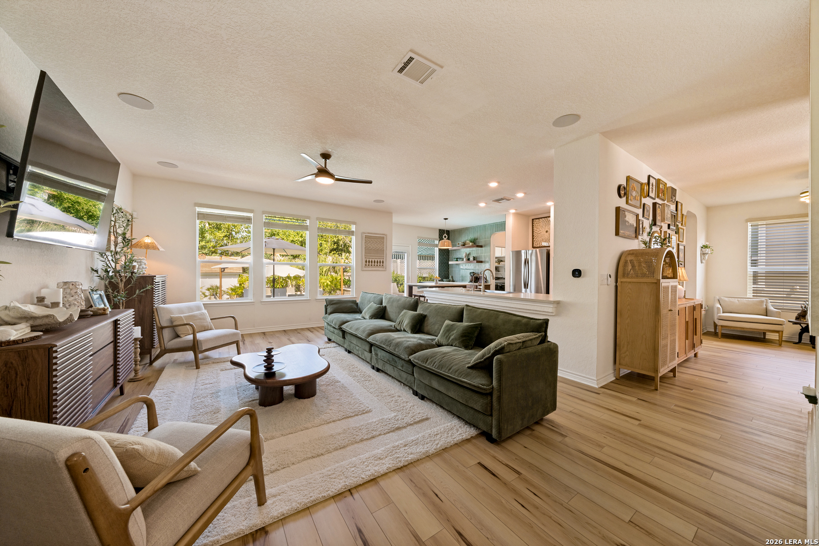6343 Hibiscus Falls San Antonio TX 78218