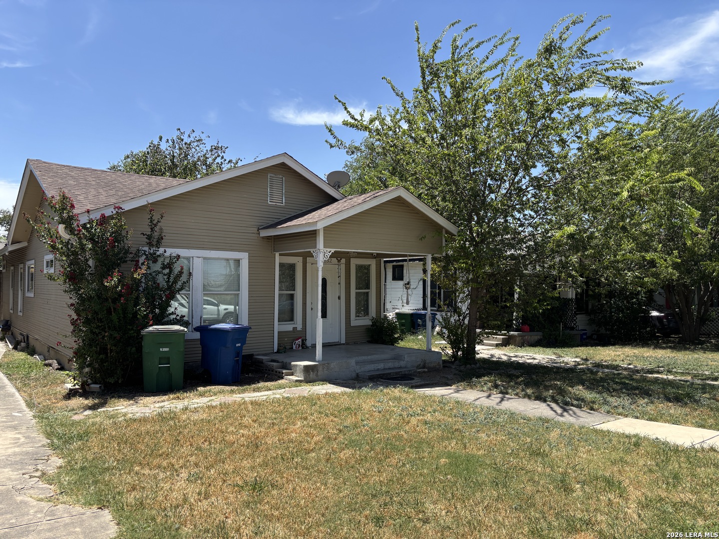 1132 W Rosewood Avenue San Antonio TX 78201
