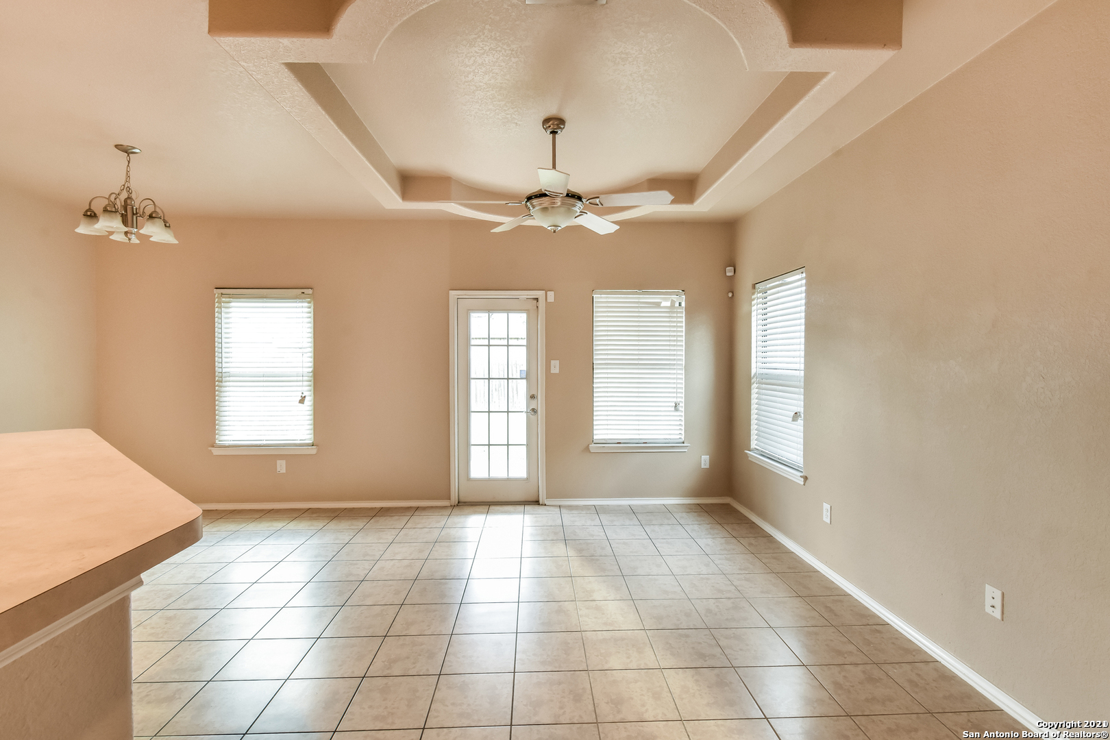 3855 Bogie Way Converse TX 78109