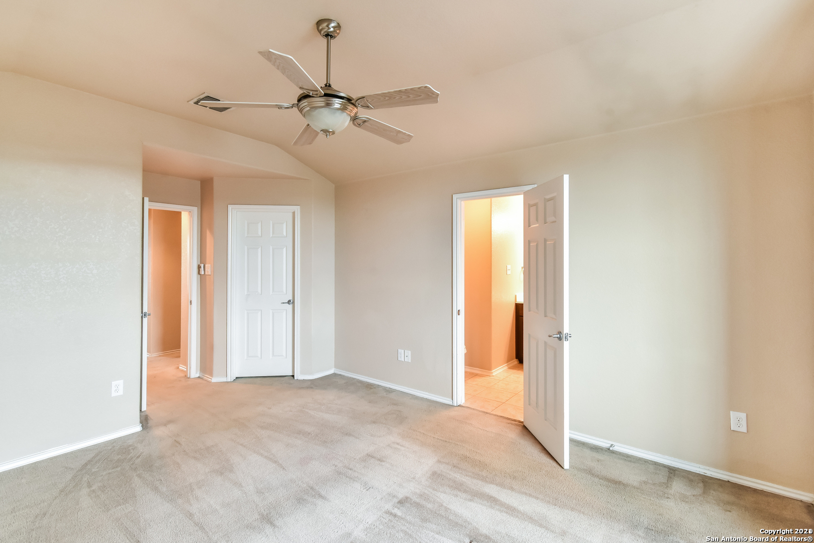 3855 Bogie Way Converse TX 78109