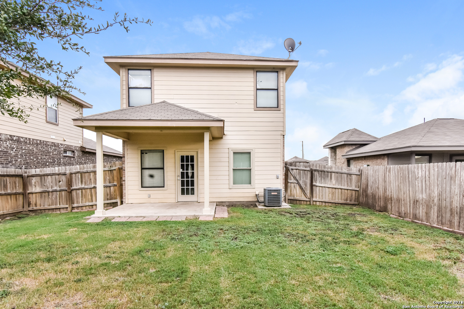 3855 Bogie Way Converse TX 78109