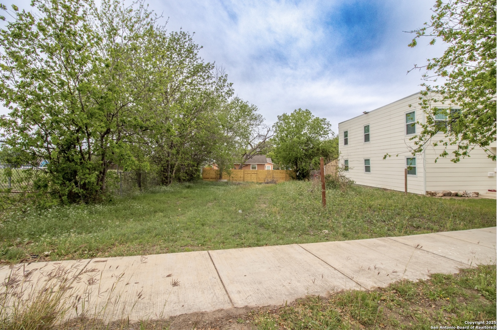 746 Aransas San Antonio TX 78210