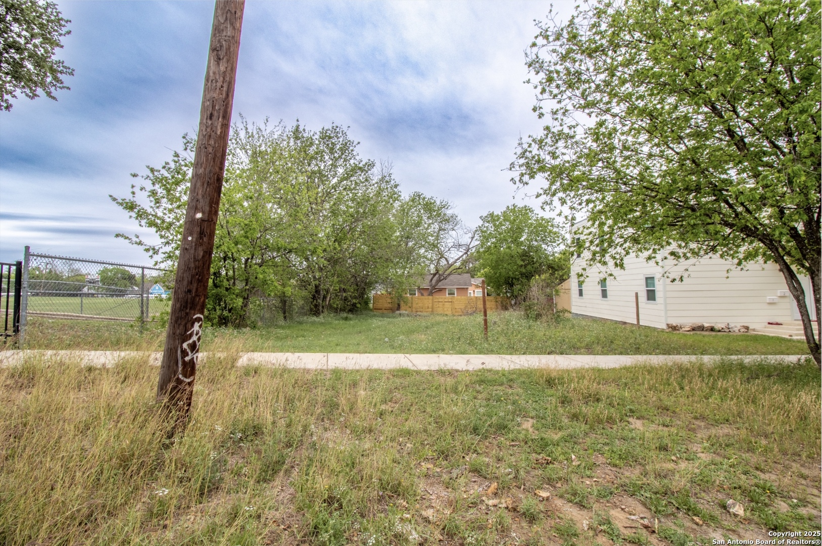 746 Aransas San Antonio TX 78210