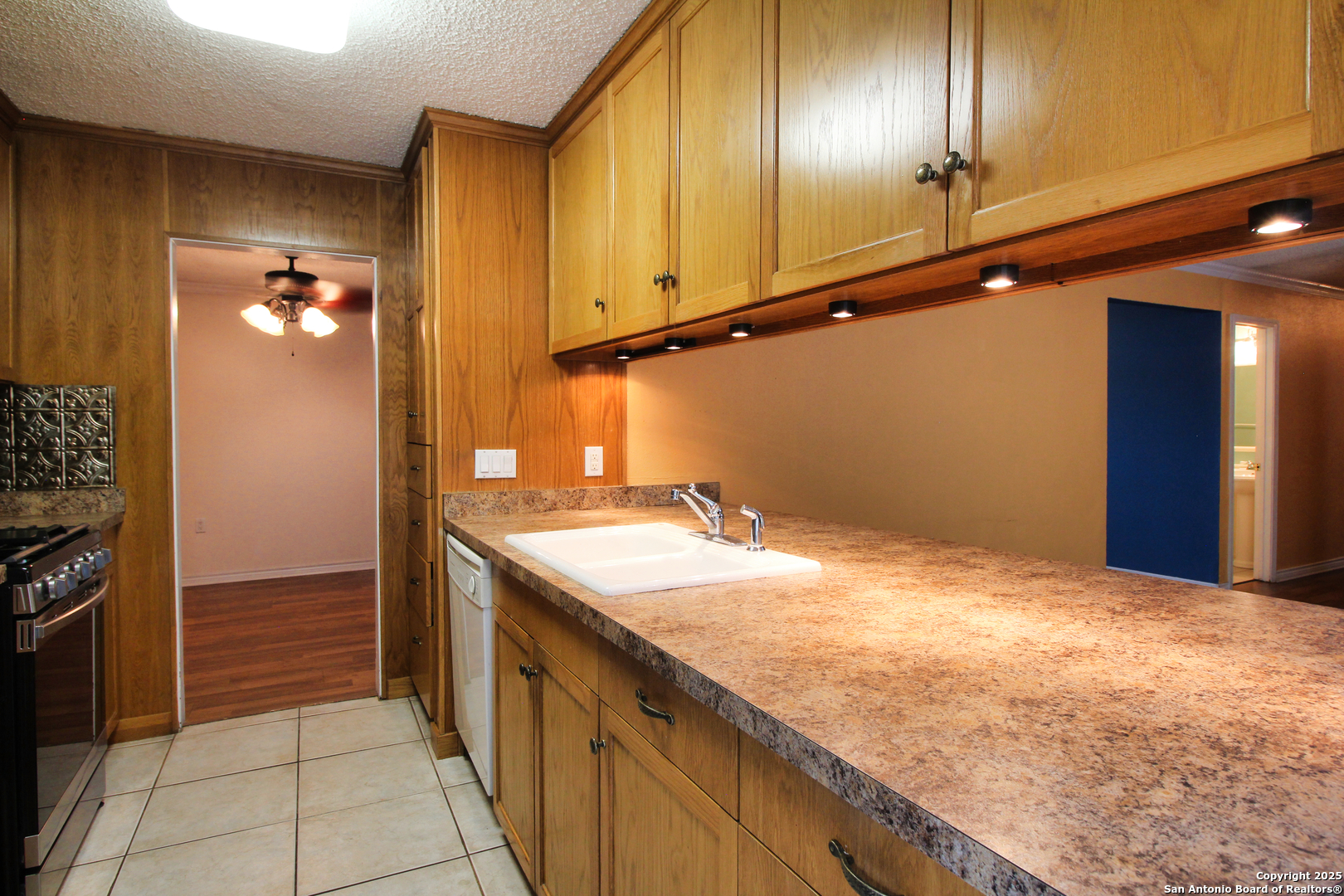 6106 Little Brandywine Creek San Antonio TX 78233