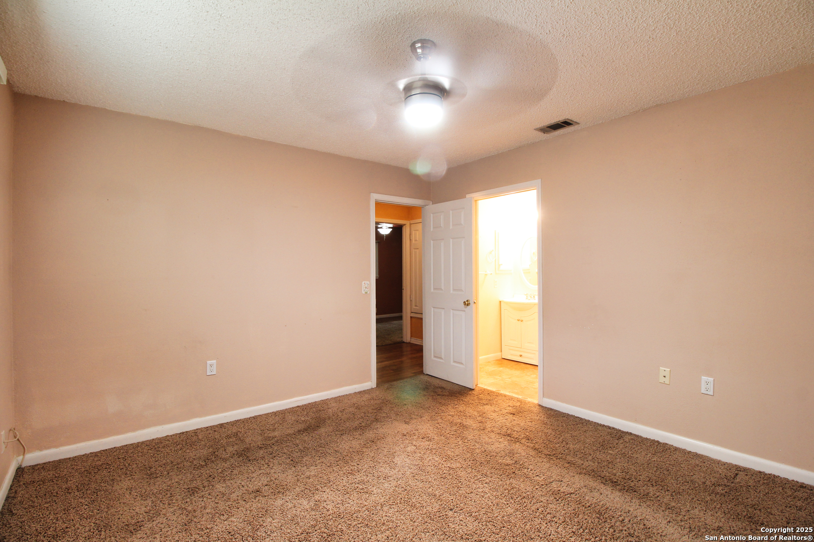 6106 Little Brandywine Creek San Antonio TX 78233