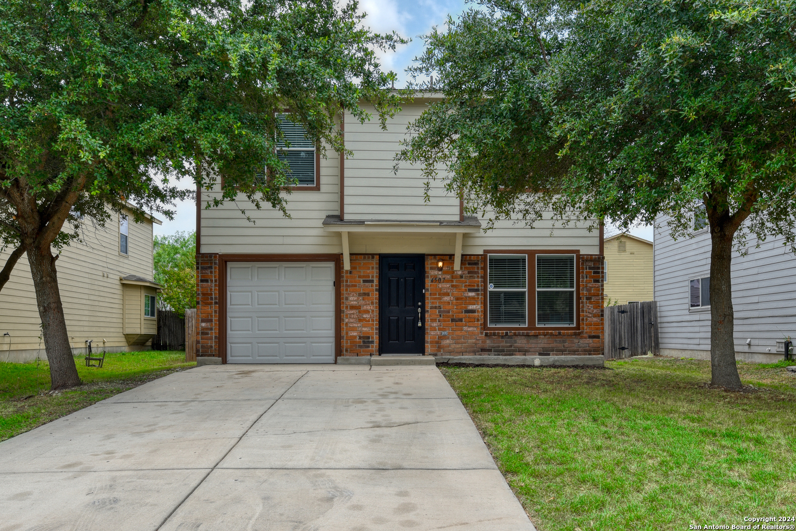 4507 Waldon Pond San Antonio TX 78245