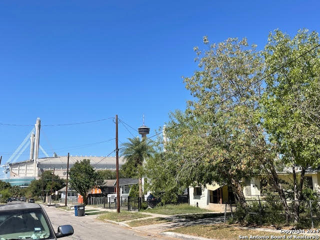 531 Dakota San Antonio TX 78203