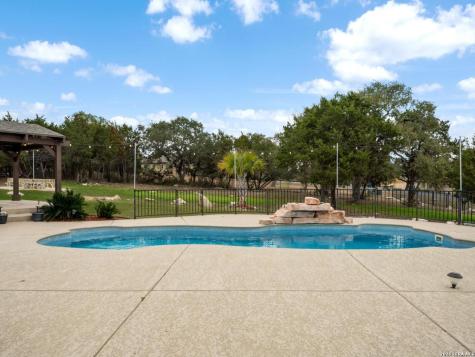 1008 Spanish Trail New Braunfels TX 78132