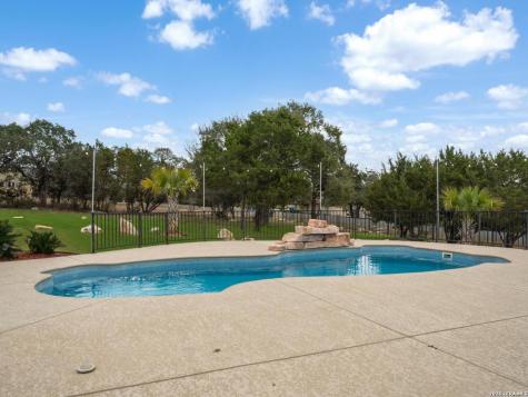 1008 Spanish Trail New Braunfels TX 78132