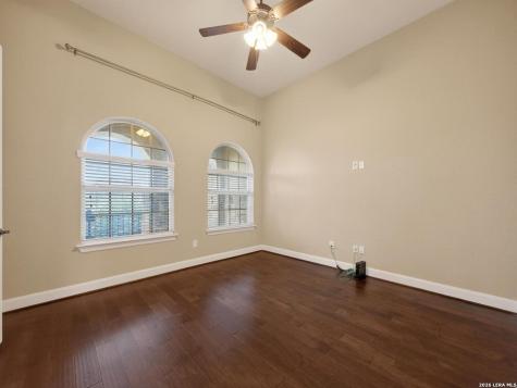 1008 Spanish Trail New Braunfels TX 78132