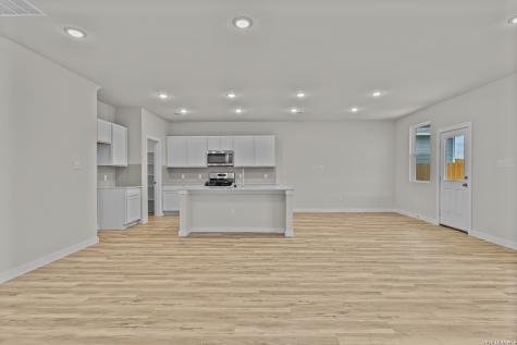 12415 Spike Heights San Antonio TX 78245