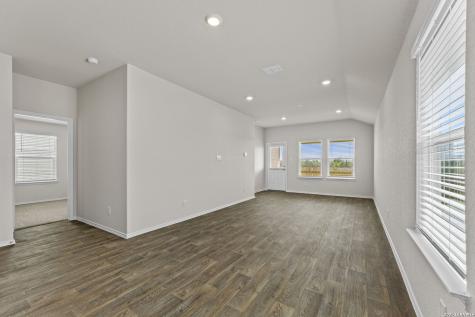 14716 Childress Falls San Antonio TX 78245