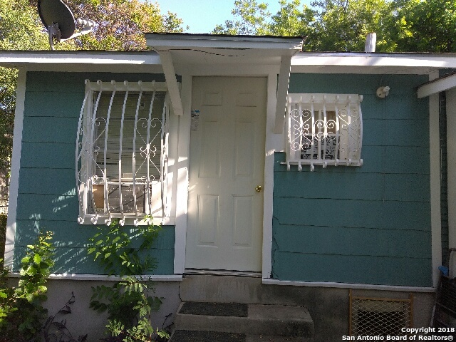 207 W Franciscan San Antonio TX 78204