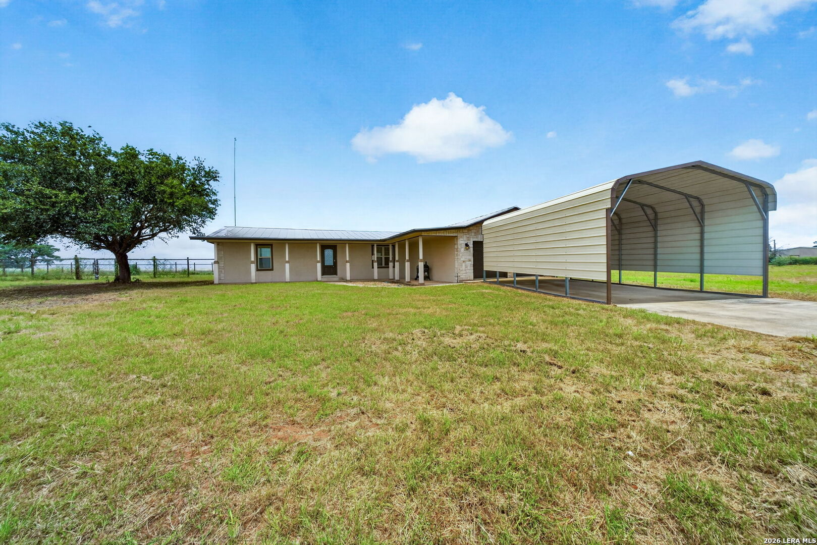 4044 W Fm 476 Poteet TX 78065