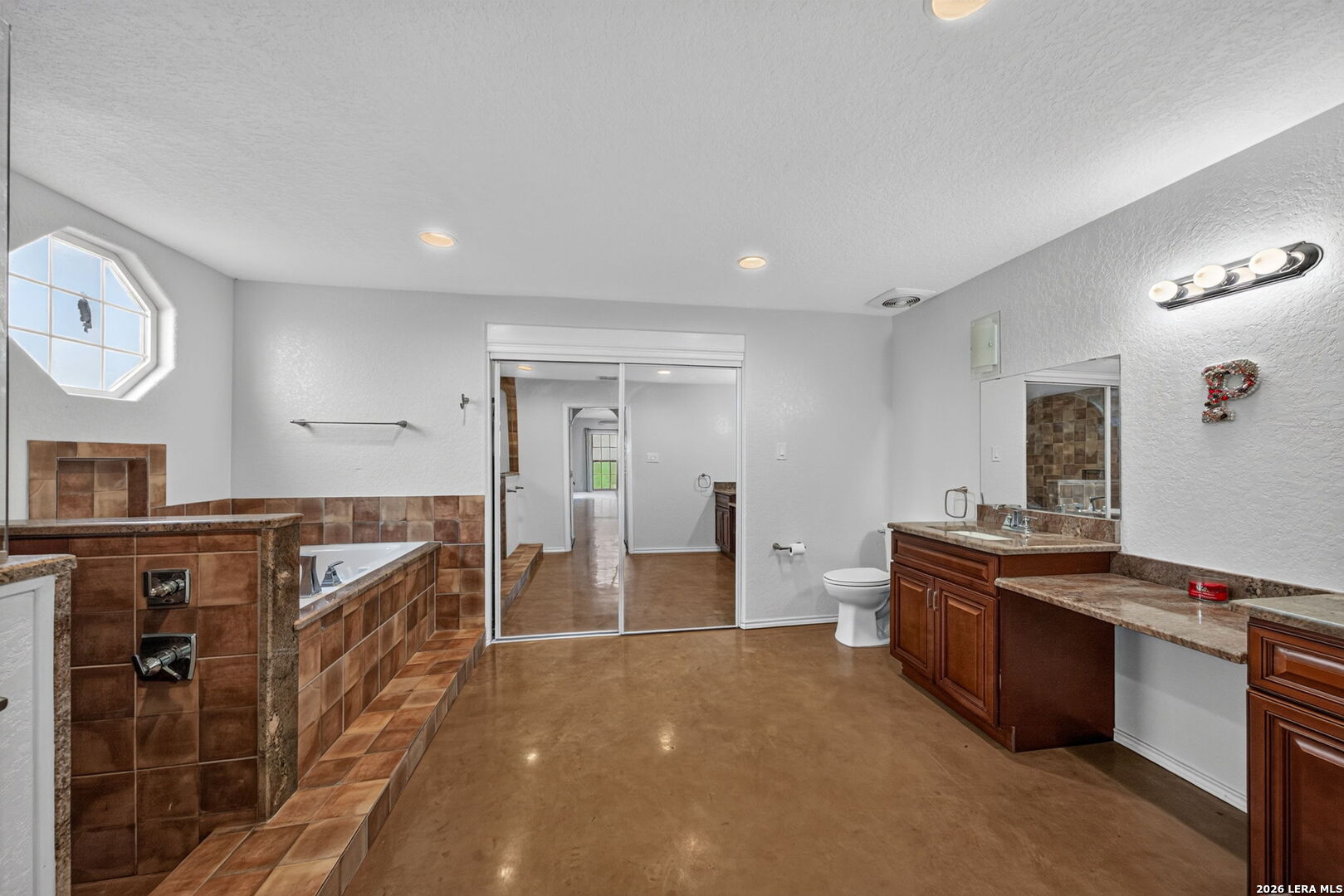 4044 W Fm 476 Poteet TX 78065