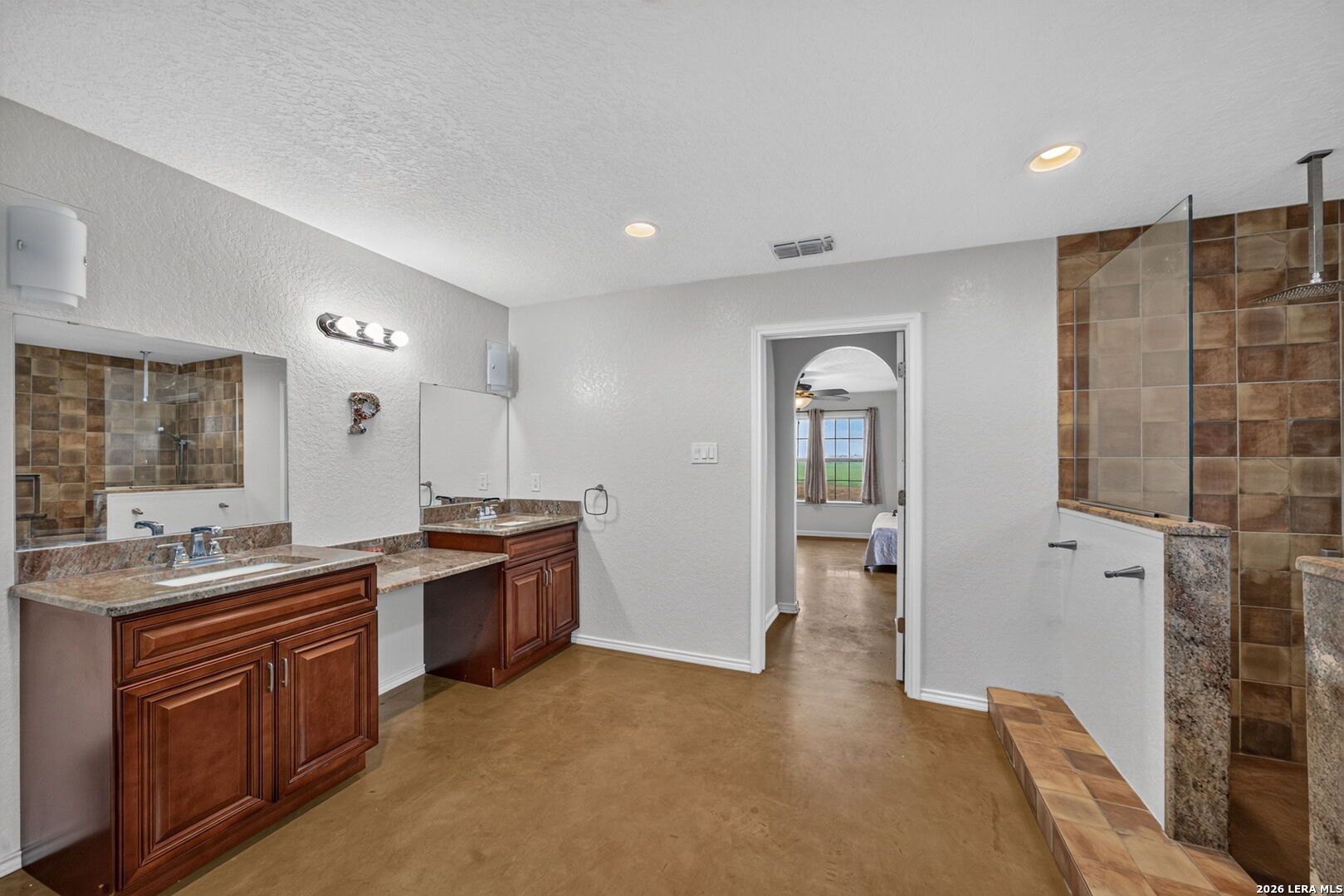4044 W Fm 476 Poteet TX 78065