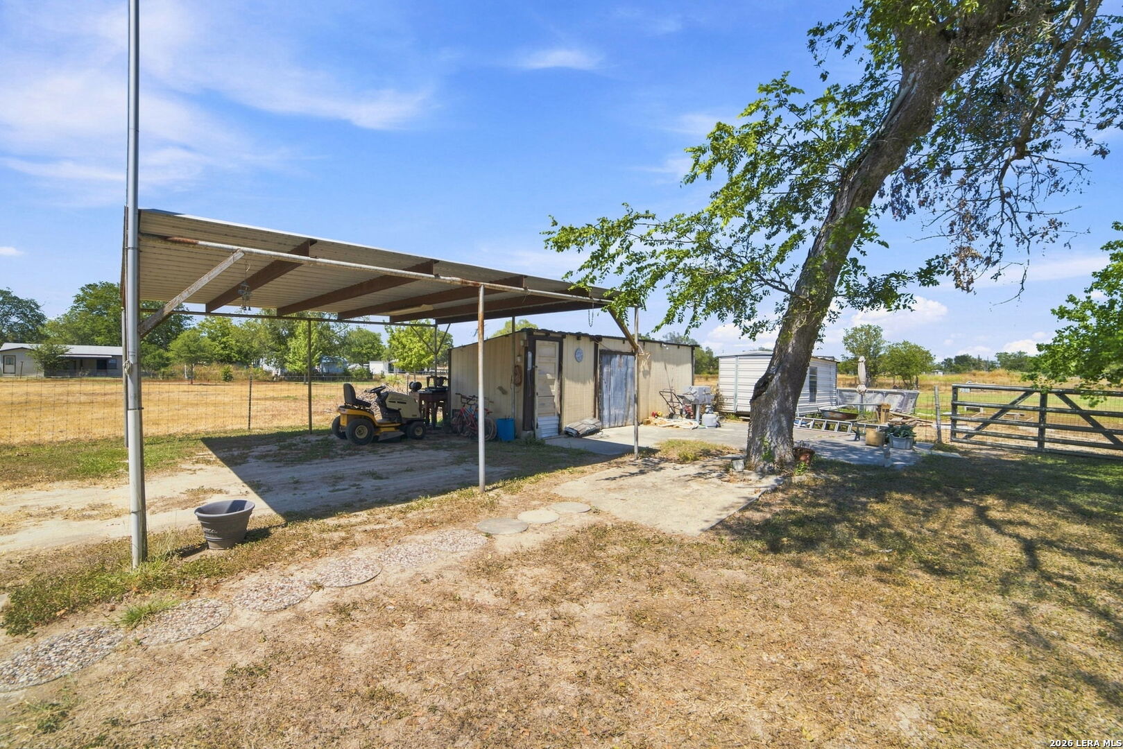 207 River Lane La Vernia TX 78121