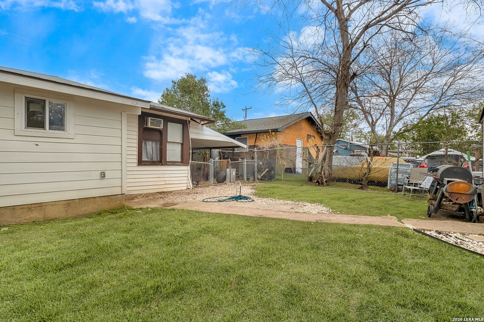 1650 W Laurel San Antonio TX 78201