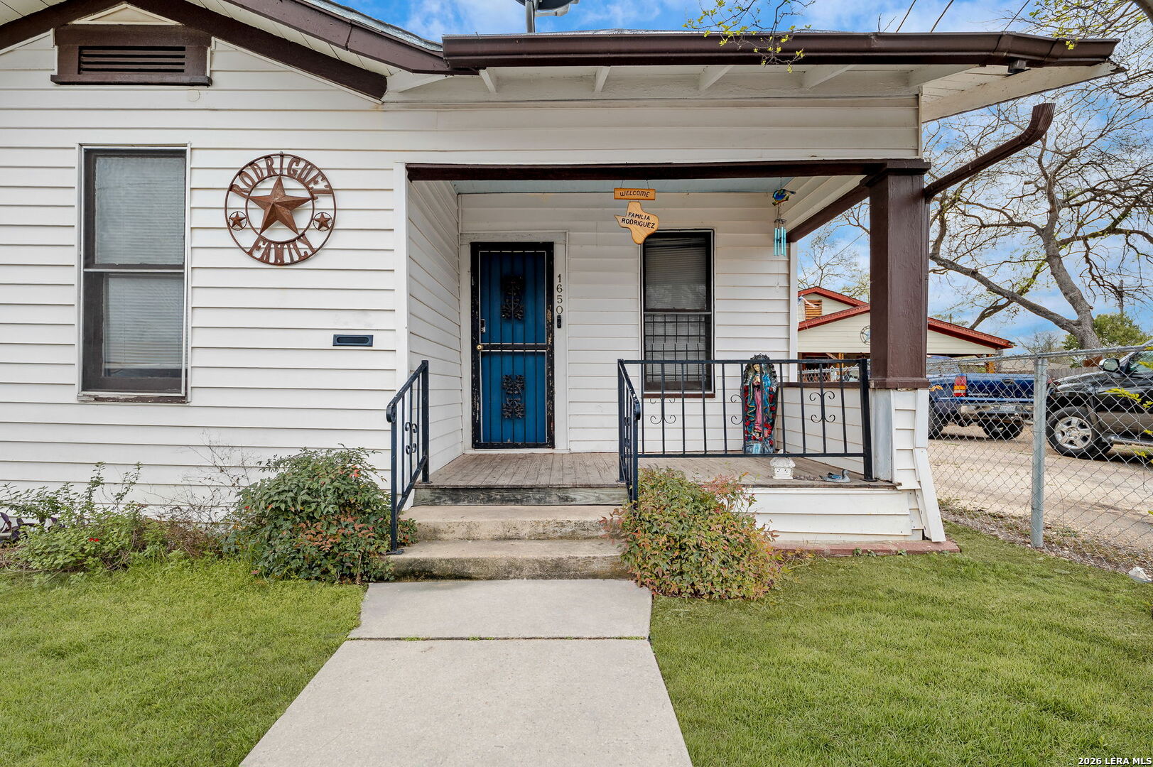 1650 W Laurel San Antonio TX 78201
