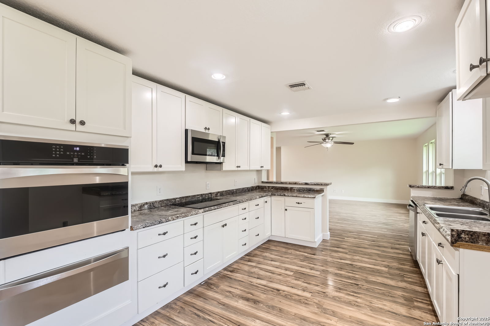 9160 Aqua Drive Boerne TX 78006