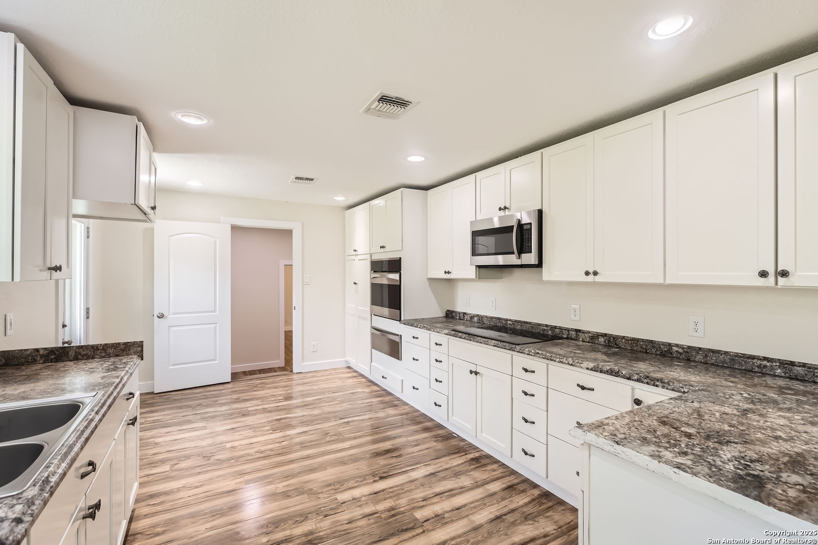 9160 Aqua Drive Boerne TX 78006