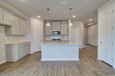 943 Creek Bed Drive New Braunfels TX 78130
