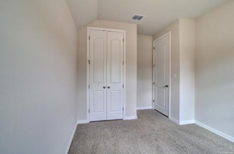 943 Creek Bed Drive New Braunfels TX 78130