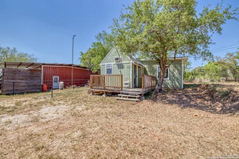 10581 Fm 2200 Yancey TX 78886
