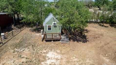 10581 Fm 2200 Yancey TX 78886