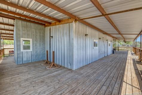 10581 Fm 2200 Yancey TX 78886