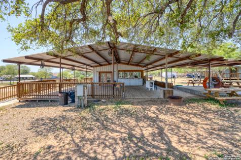 10581 Fm 2200 Yancey TX 78886