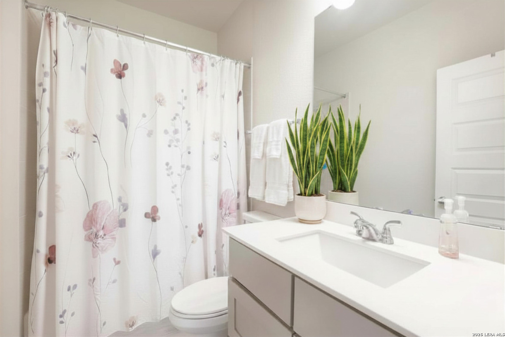 2027 Dalhart San Antonio TX 78253