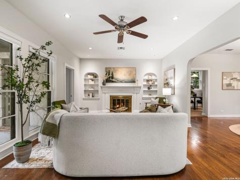 406 Paseo Encinal San Antonio TX 78212