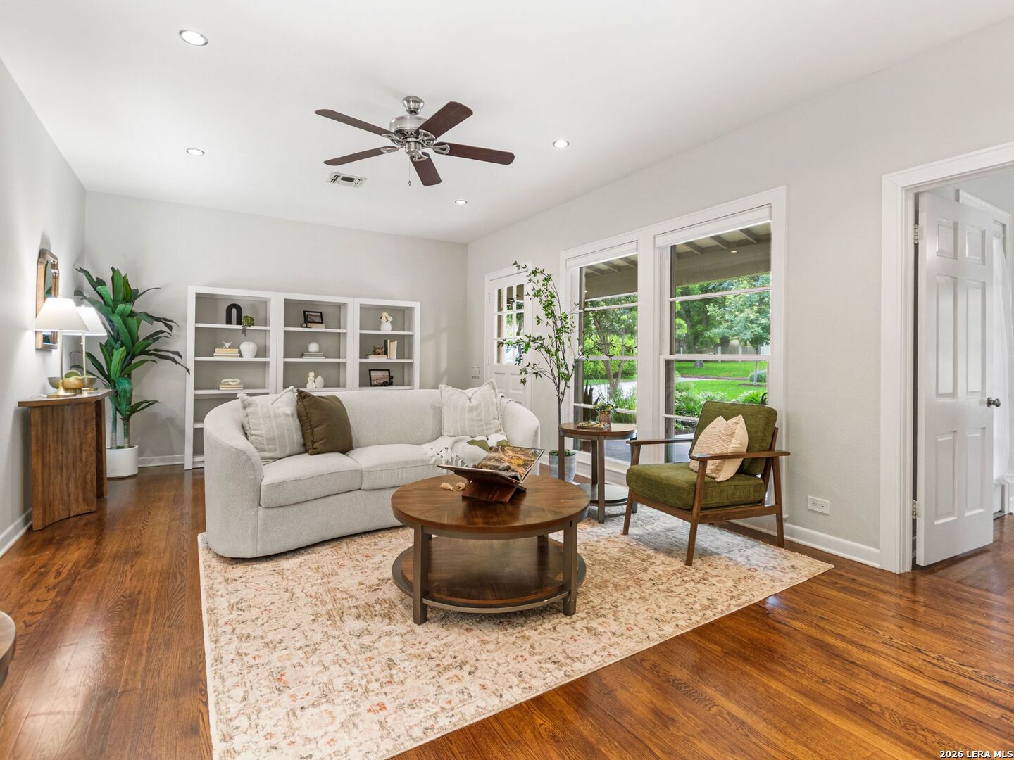 406 Paseo Encinal San Antonio TX 78212