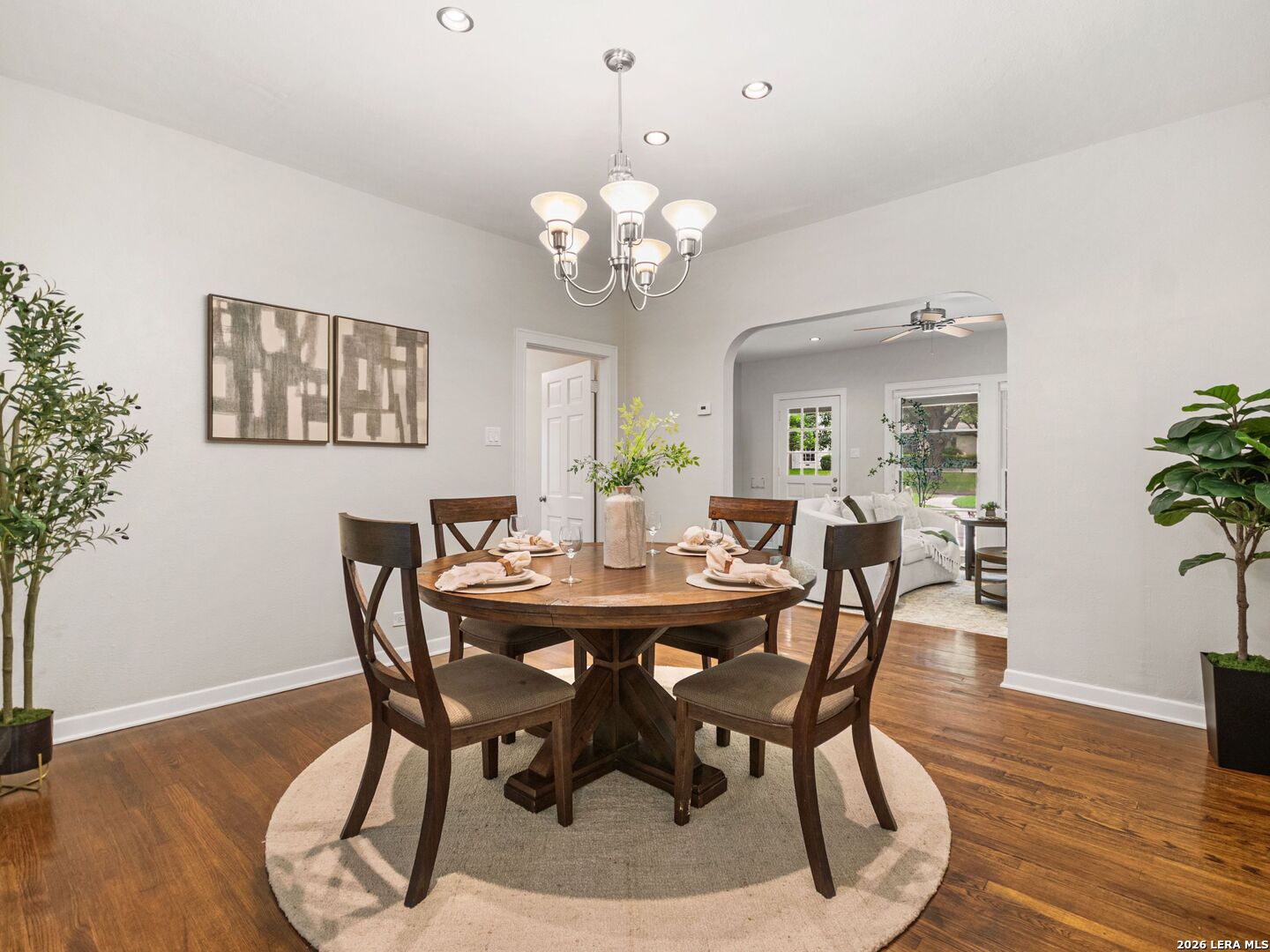 406 Paseo Encinal San Antonio TX 78212