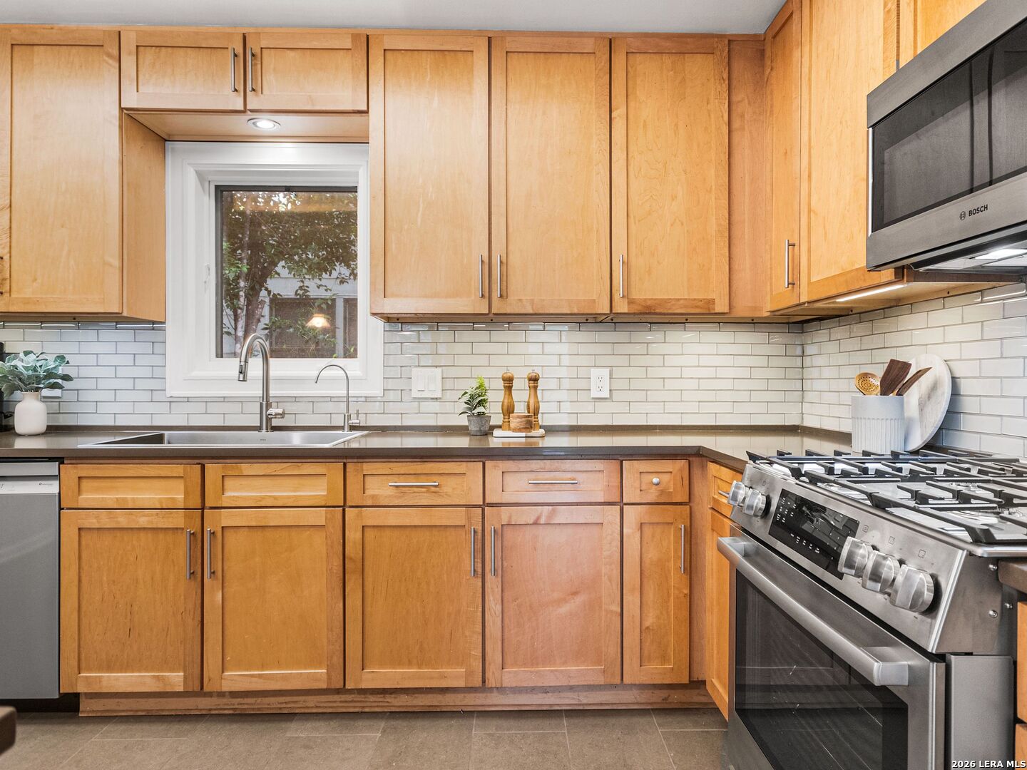 406 Paseo Encinal San Antonio TX 78212