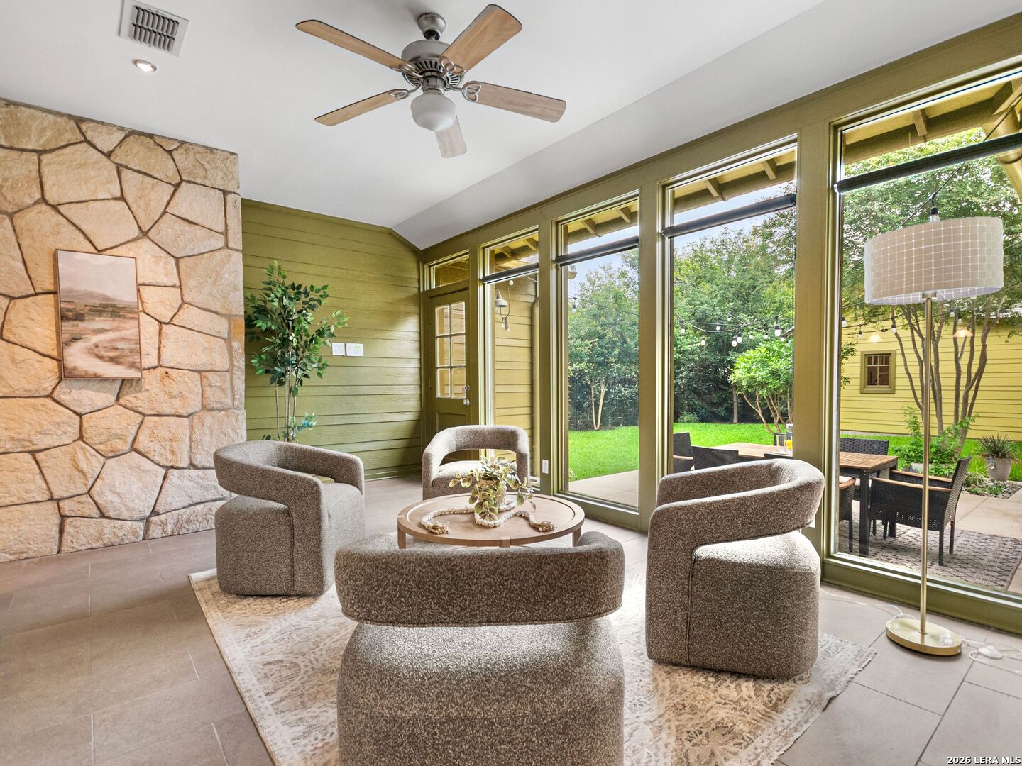 406 Paseo Encinal San Antonio TX 78212