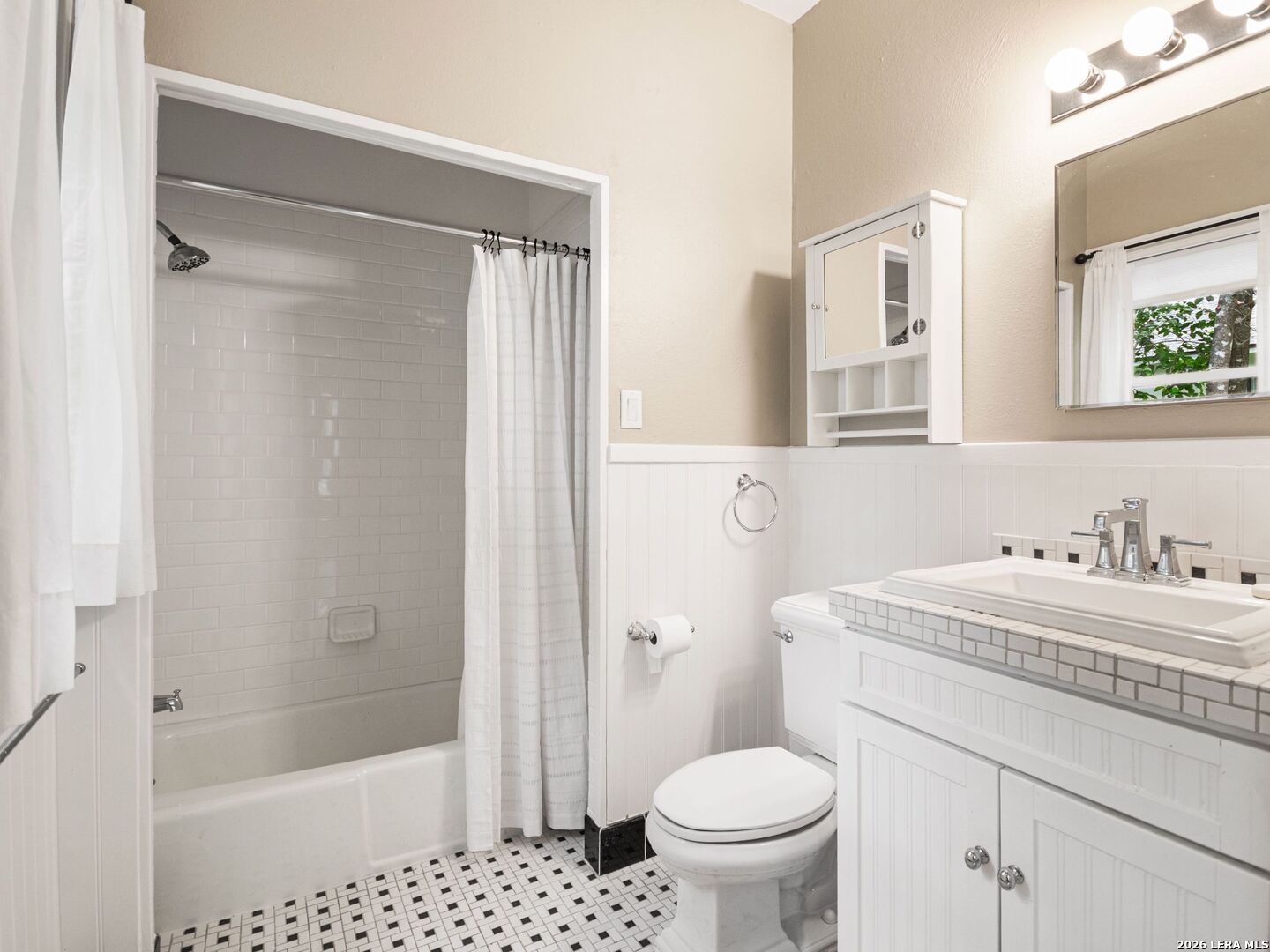 406 Paseo Encinal San Antonio TX 78212