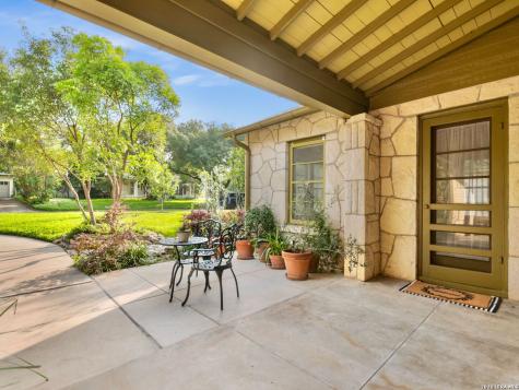 406 Paseo Encinal San Antonio TX 78212