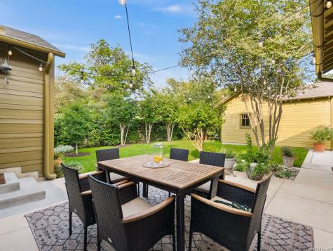 406 Paseo Encinal San Antonio TX 78212