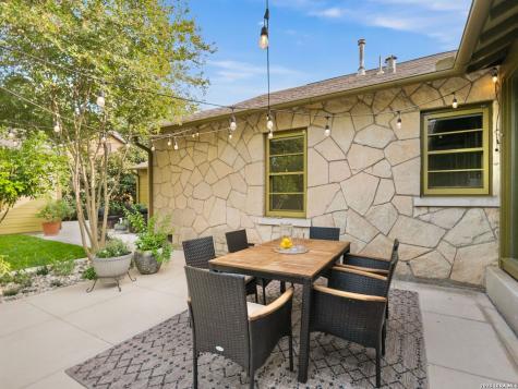406 Paseo Encinal San Antonio TX 78212