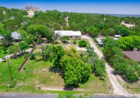 333 Secret Valley Drive Kerrville TX 78028