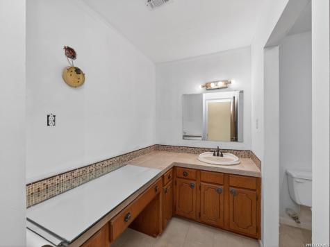 333 Secret Valley Drive Kerrville TX 78028