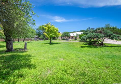 333 Secret Valley Drive Kerrville TX 78028